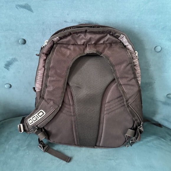 NWT OGIO Renegade Laptop Backpack - Picture 3 of 10
